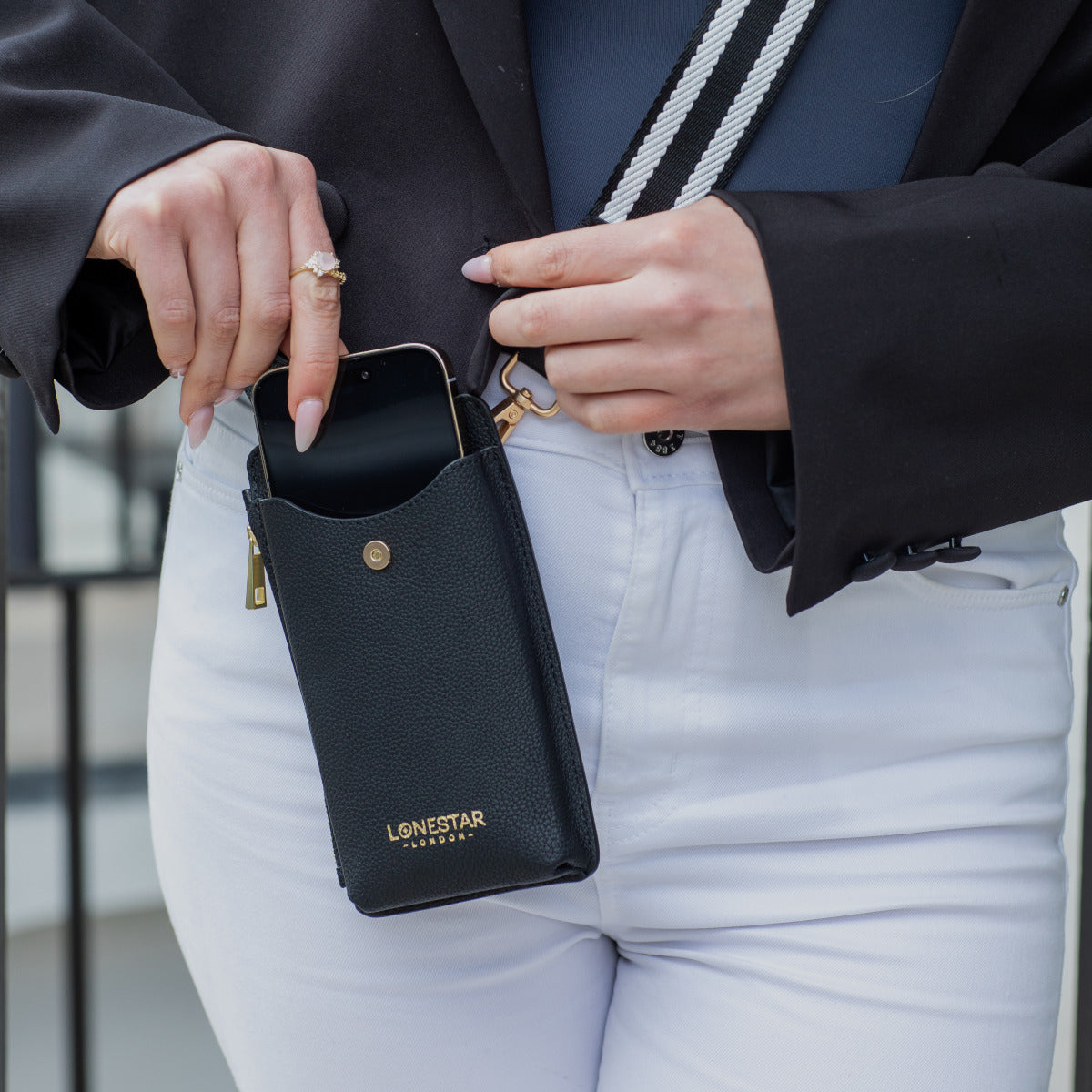 Alya Phone Case Bag Leather Black