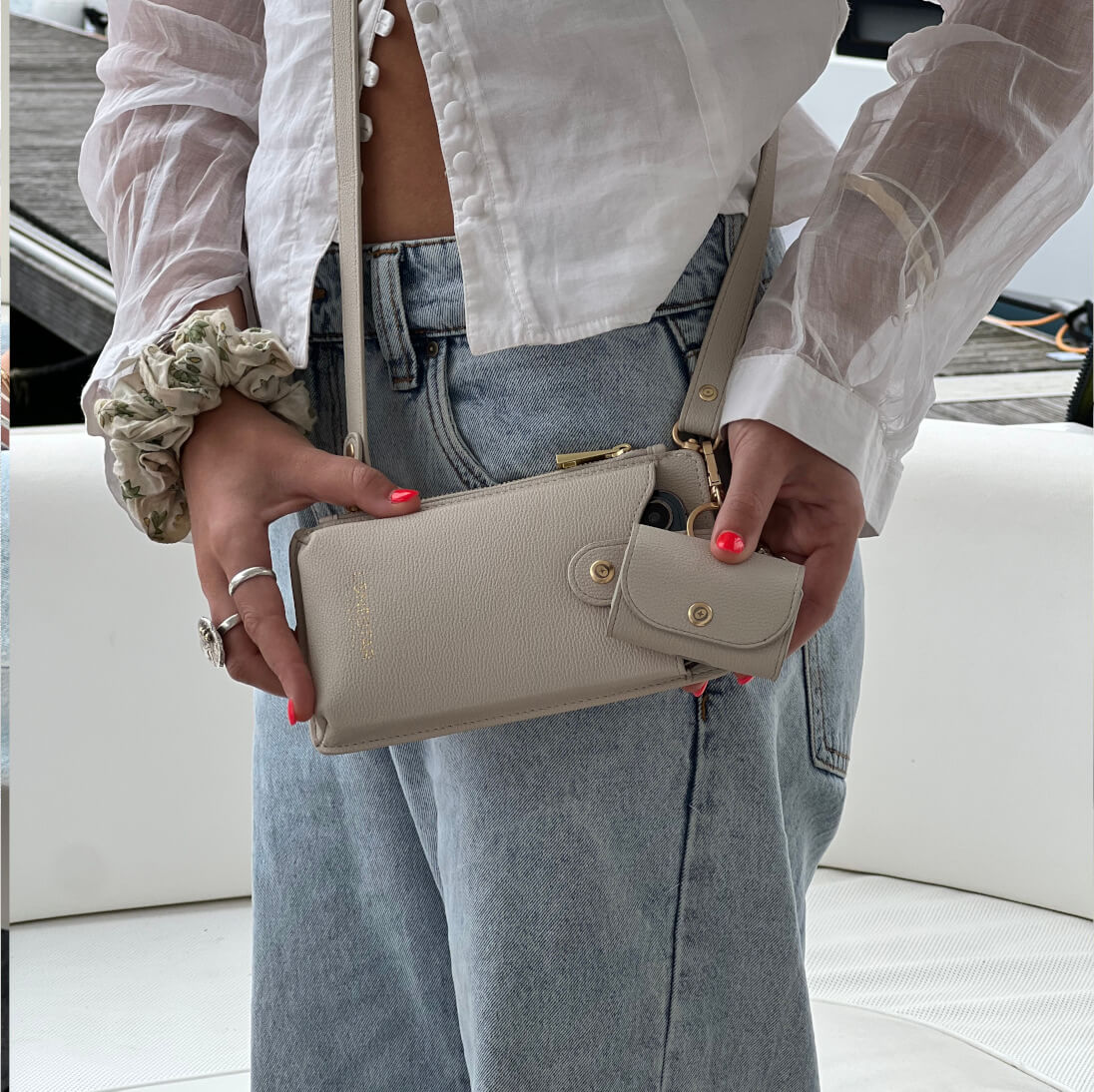 Airpod Pro 1st & 2nd Generation Case Leather Stone