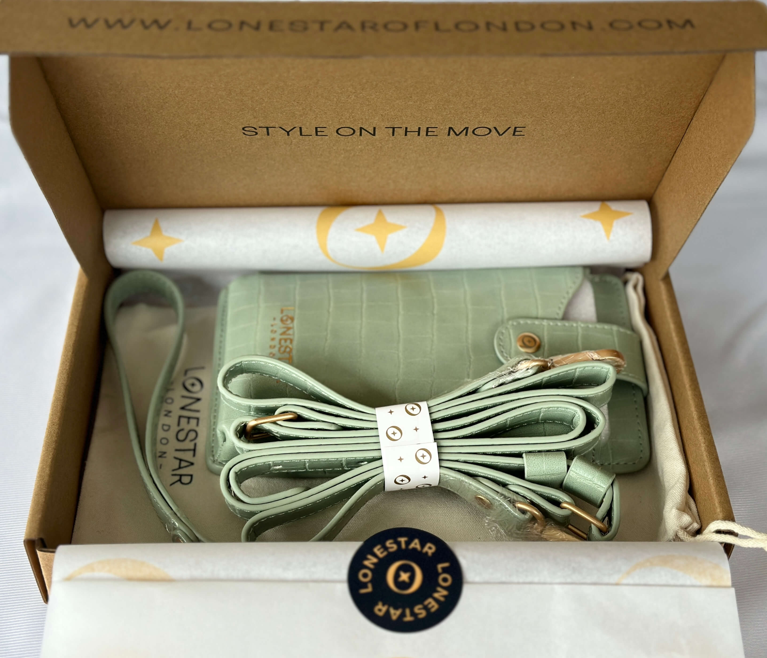 Alya Vintage Teal Gold Chain