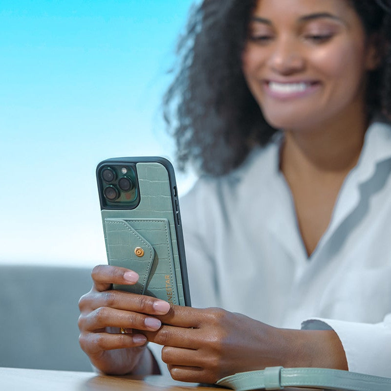 Electra iPhone 12 Case Vintage Teal